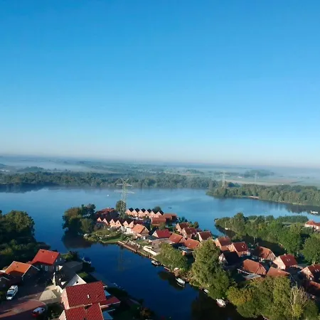 An Der Seefahrtschule Grossefehn